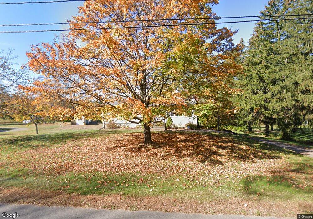 364 Rye St, Broad Brook, CT 06016 - photo 1