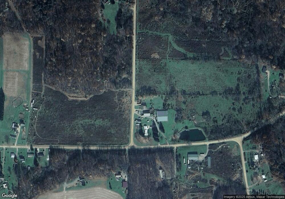 19992 Hillview Rd, Saegertown, PA 16433 - photo 1