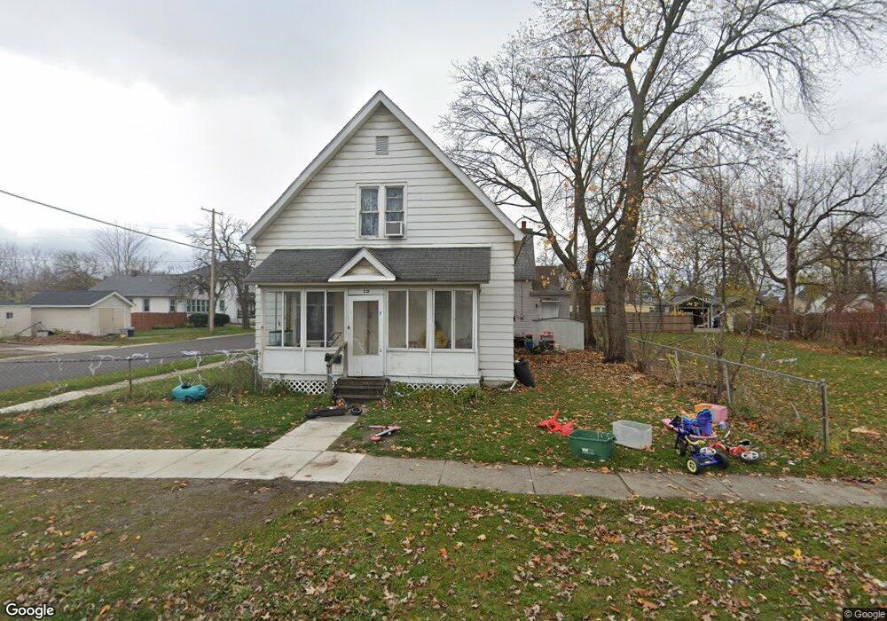 531 15th St, Port Huron, MI 48060 - photo 1