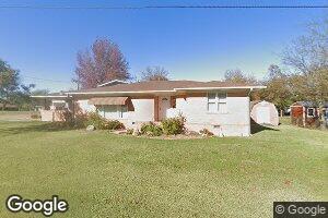 403 E Kirk St, Hugo, OK 74743