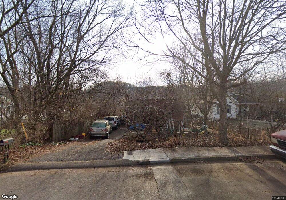 1818 E Millard St, Johnson City, TN 37601 - photo 1