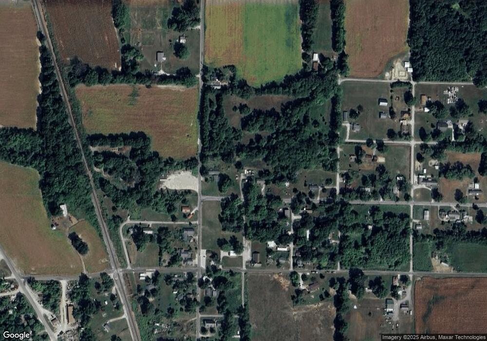 1067 E Woolley Ave, Carlisle, IN 47838 - photo 1