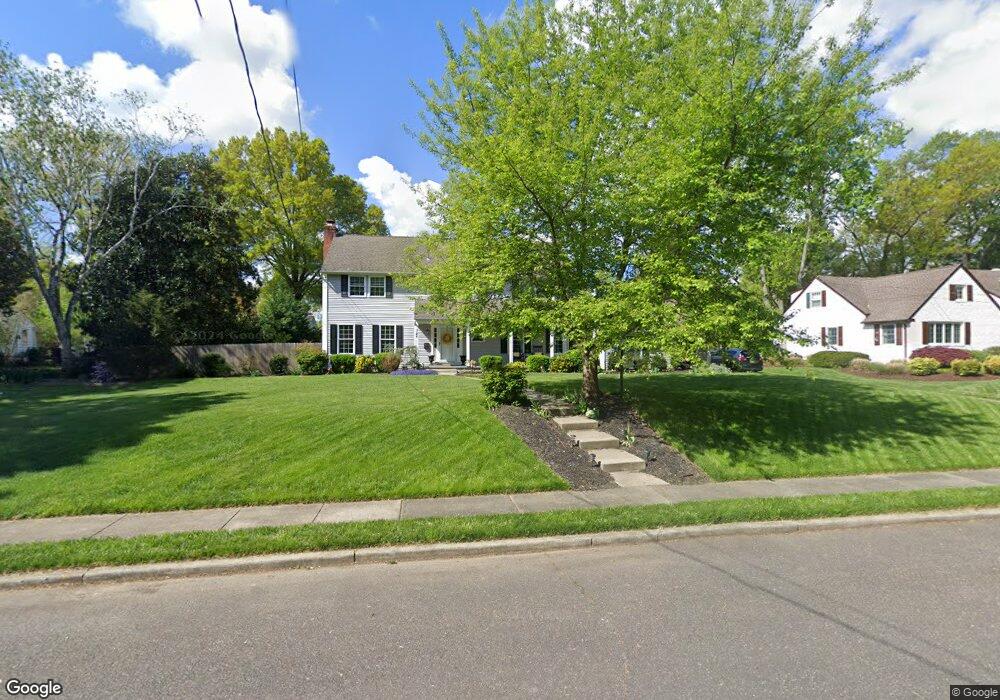 728 Stonehouse Rd, Moorestown, NJ 08057 - photo 1