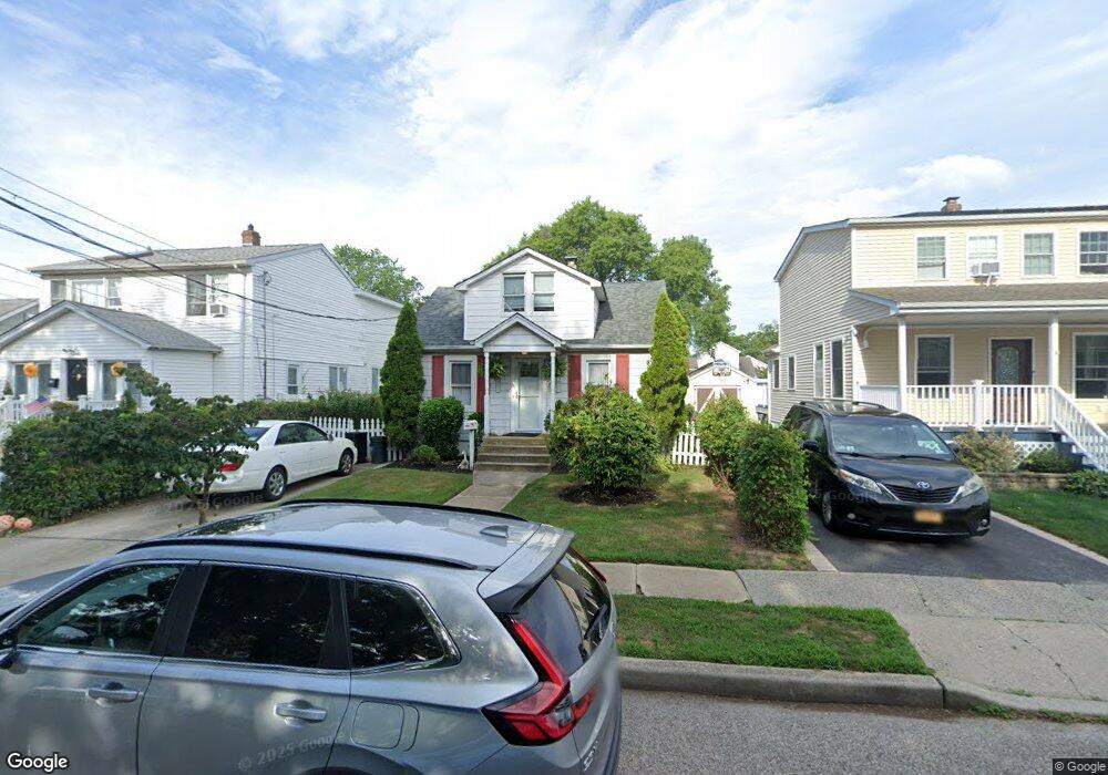 408 Florence Place, Bellmore, NY 11710 - photo 1