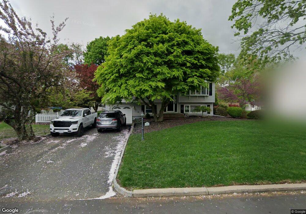 25 Southpark Dr, Garnerville, NY 10923 - photo 1