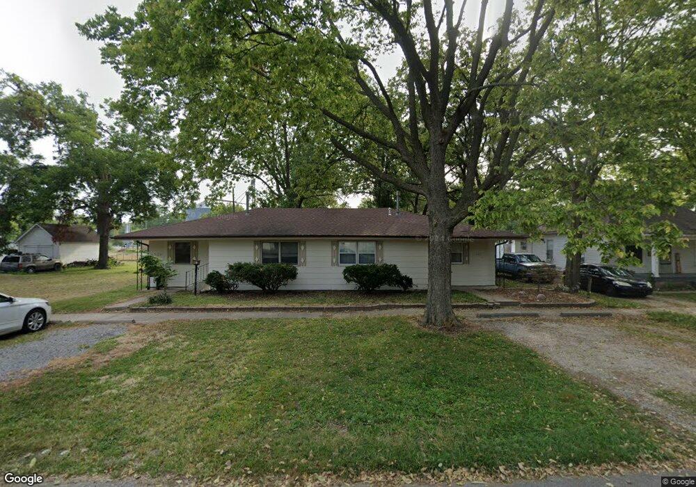 520 Navarre St, Rossville, KS 66533 - photo 1