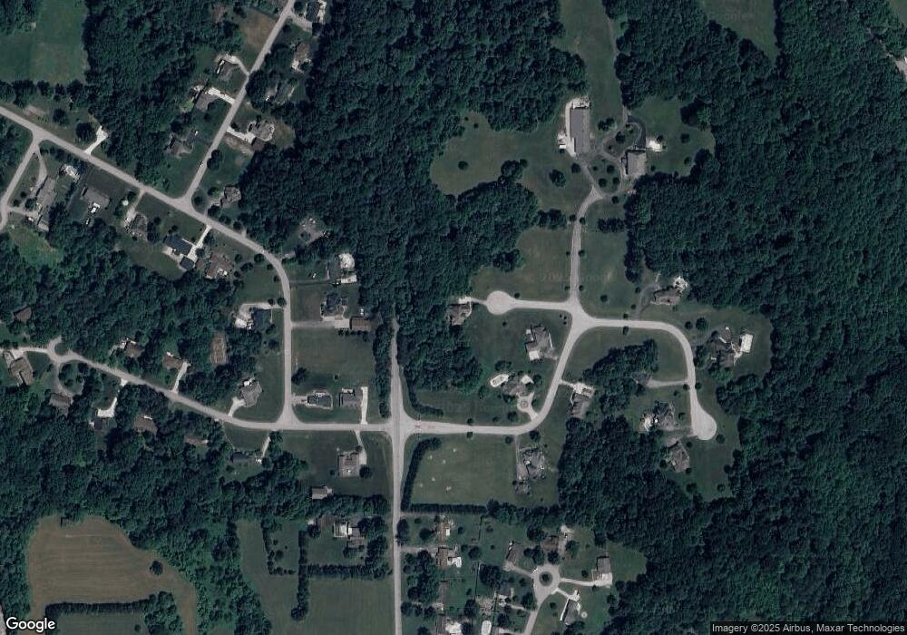 7205 Wimbledon Ct, Georgetown, IN 47122 - photo 1