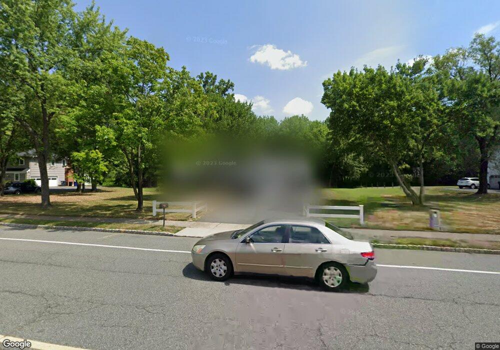 213 Bee Meadow Pkwy, Whippany, NJ 07981 - photo 1