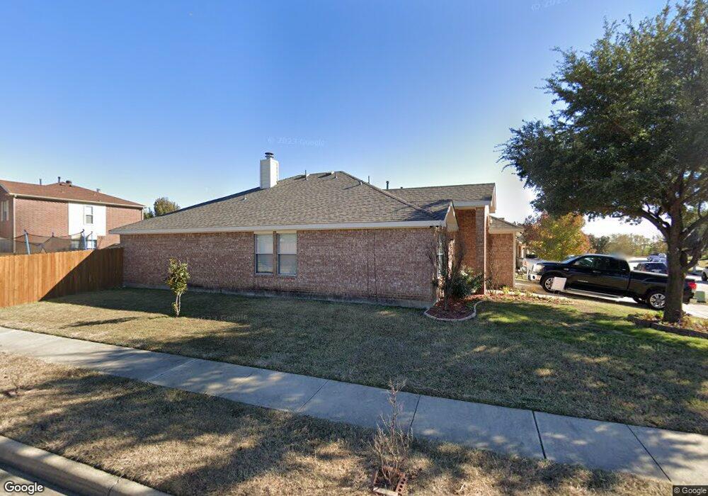 200 Cobblestone Dr, Wylie, TX 75098 - photo 1