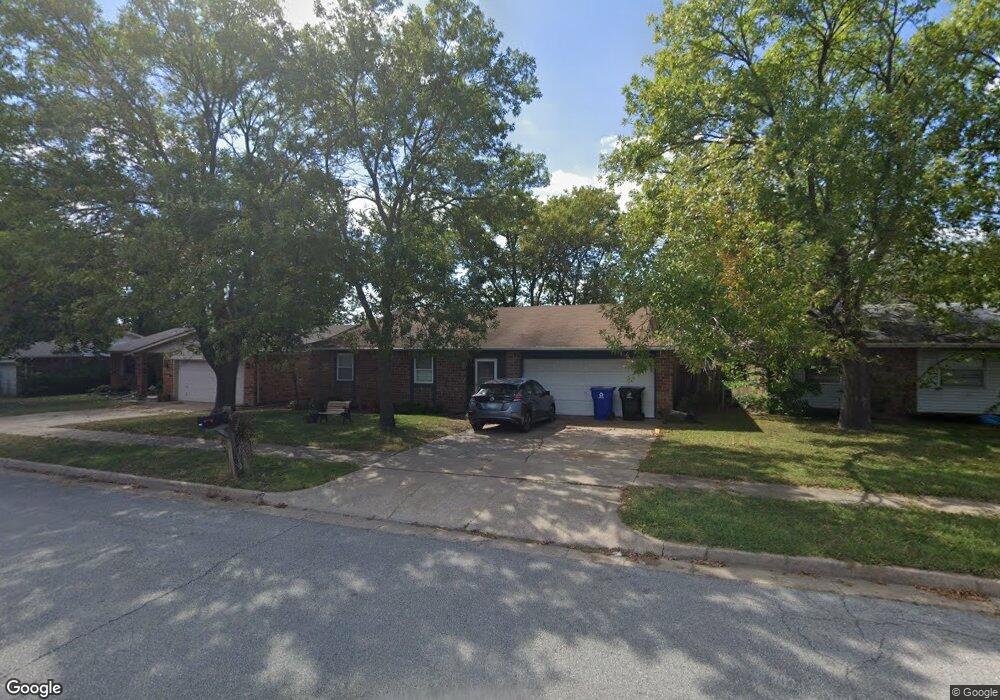 2512 S Poplar Ave, Broken Arrow, OK 74012 - photo 1