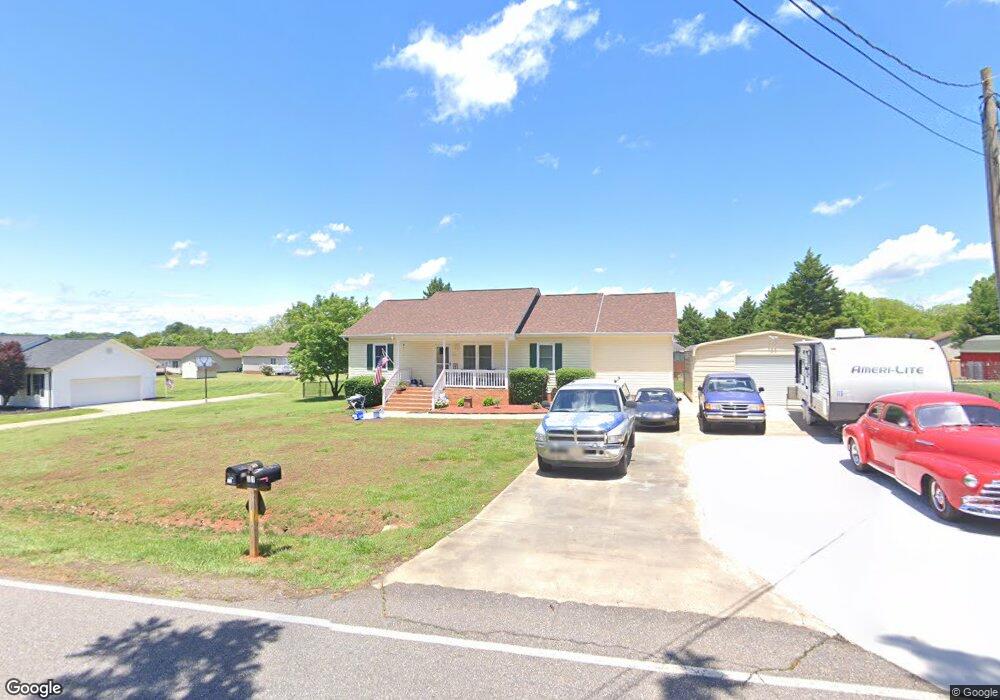 112 Clearview Rd, Statesville, NC 28625 - photo 1