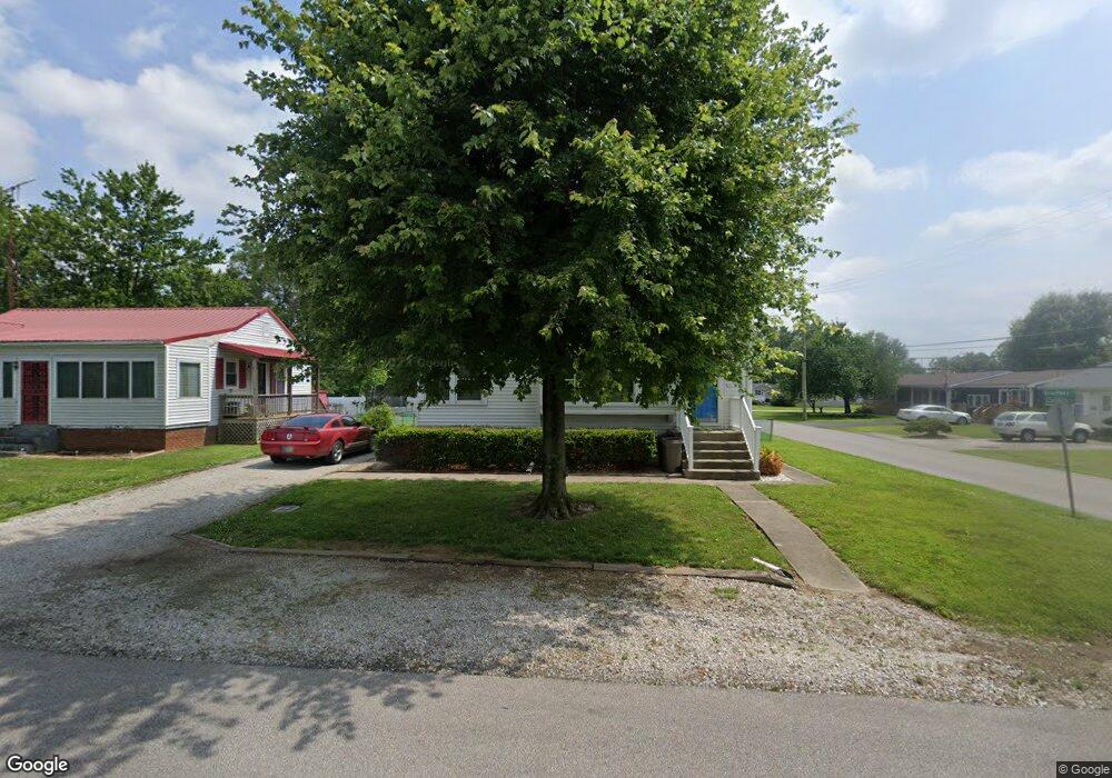 511 Broadway St, Austin, IN 47102 - photo 1