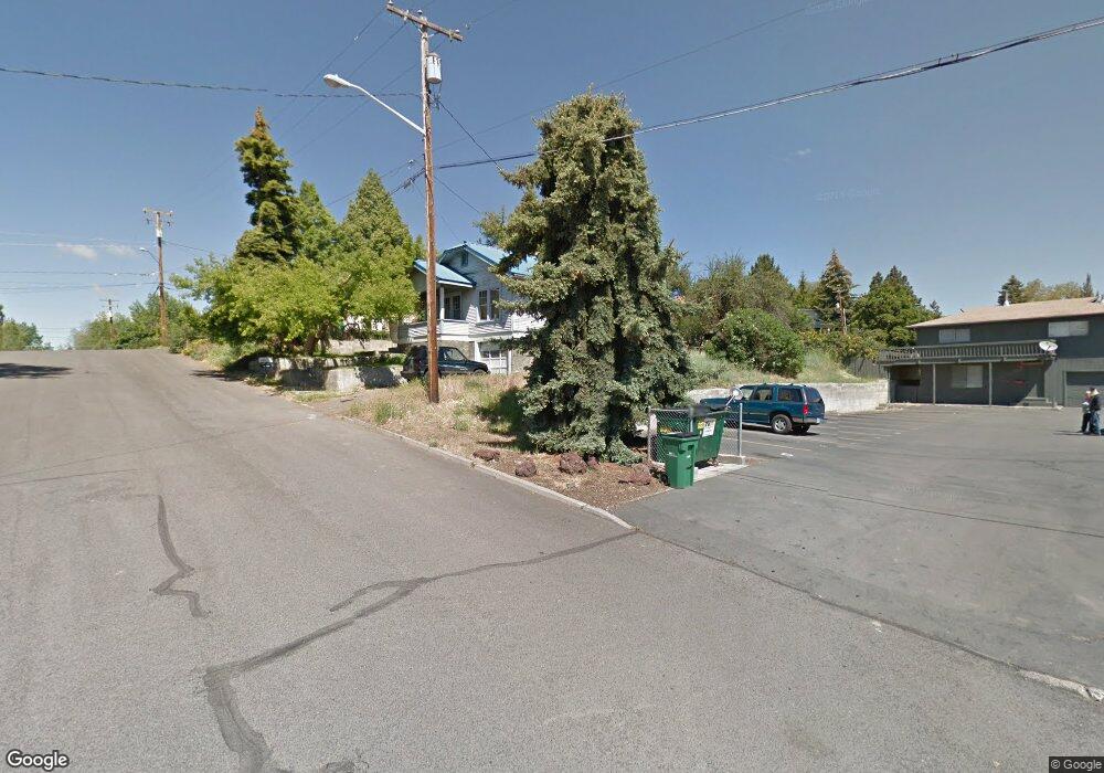 411 E Lowell St, Klamath Falls, OR 97601 - photo 1