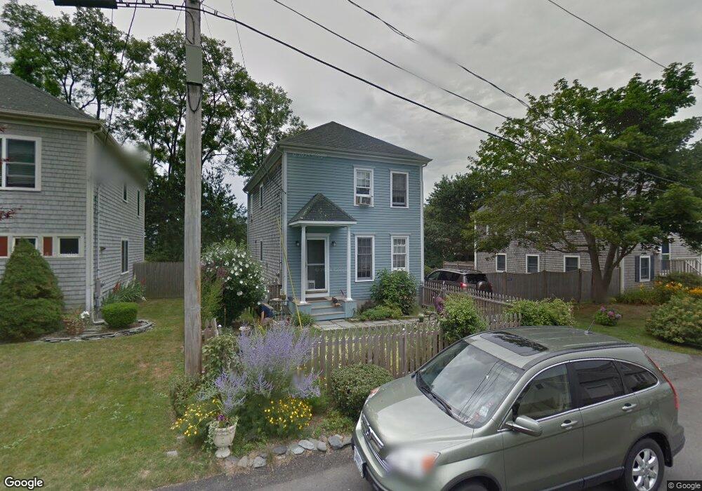 8 Taber St, Newport, RI 02840 - photo 1