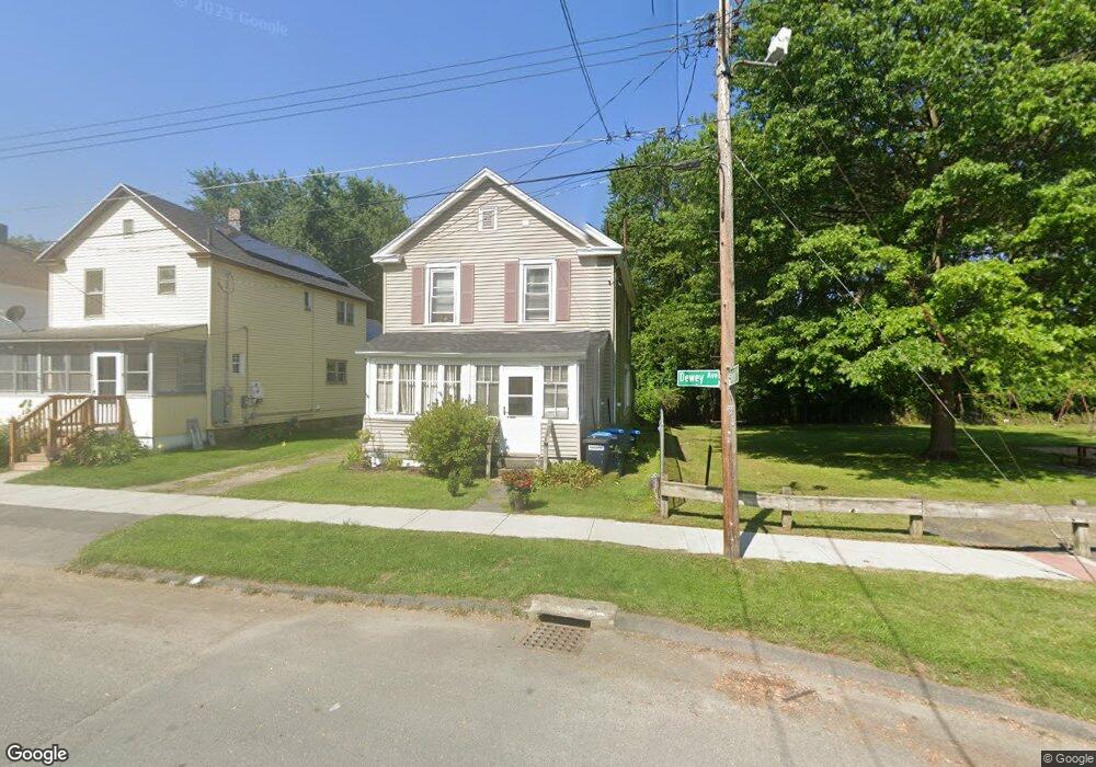 291 Dewey Ave, Pittsfield, MA 01201 - photo 1