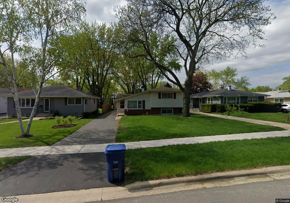 1102 Pershing Ave, Wheaton, IL 60189 - photo 1