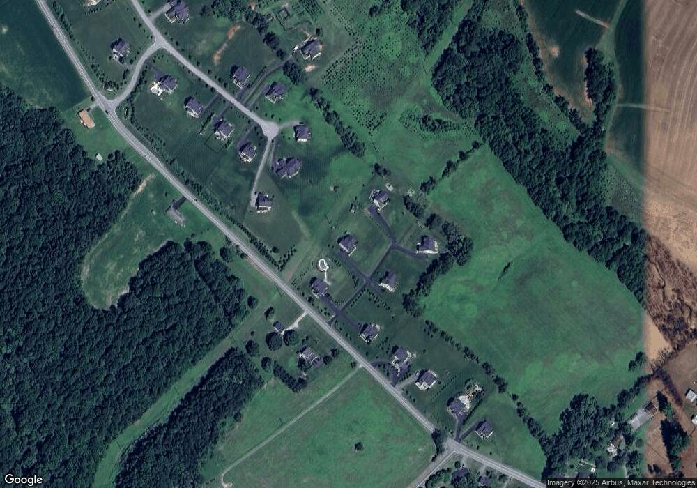 674 Infinity Dr, Eldersburg, MD 21784 - photo 1