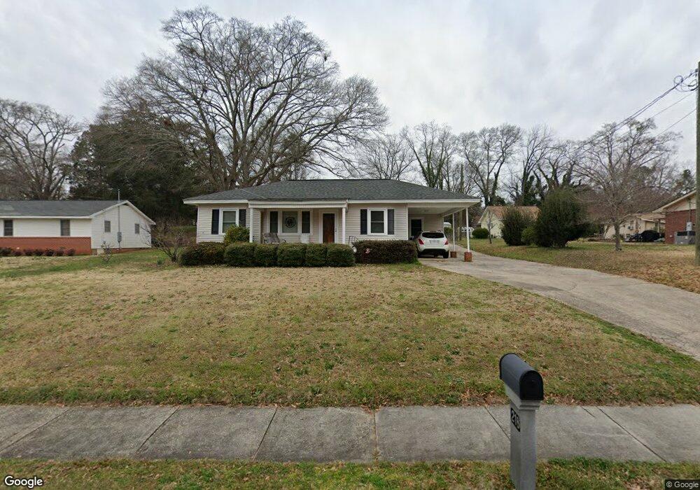 216 S Thomas St, Elberton, GA 30635 - photo 1