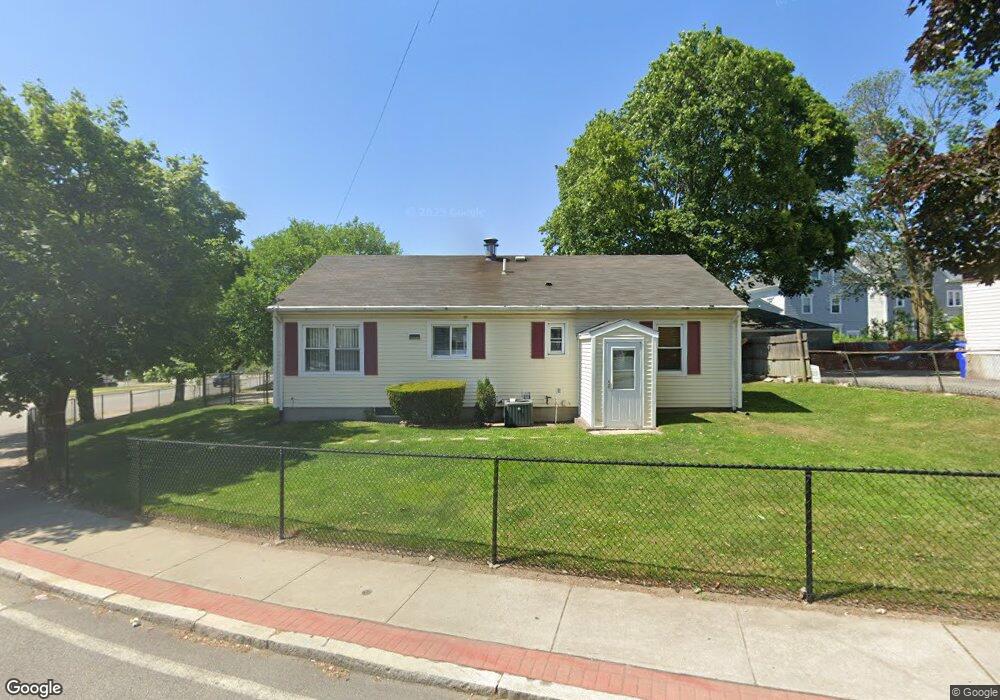 11 New Ct, Pawtucket, RI 02860 - photo 1
