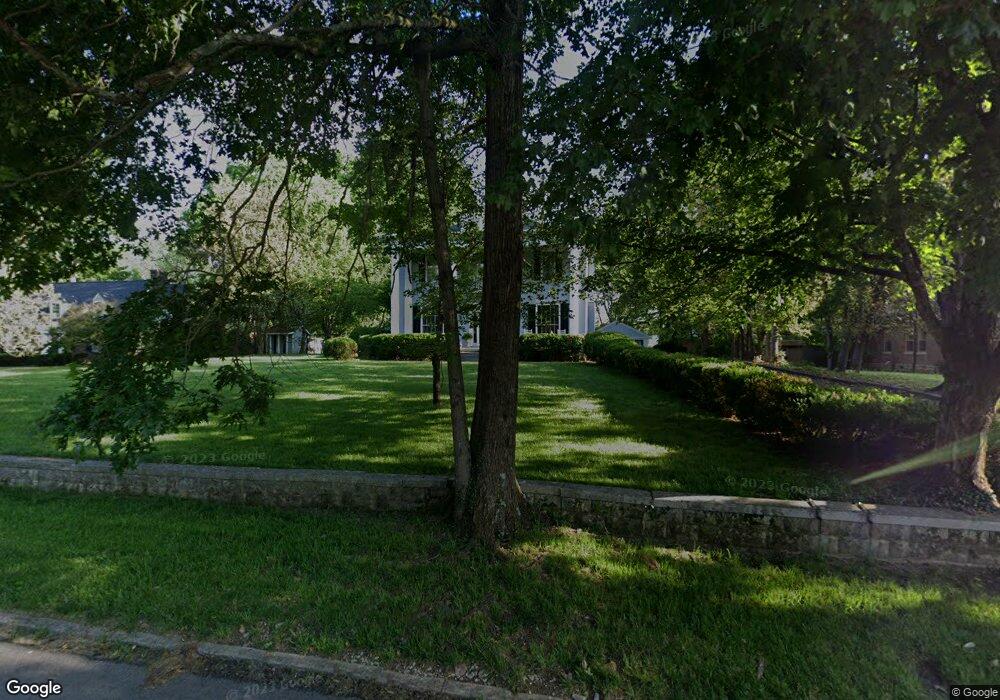 927 W 7th St, Columbia, TN 38401 - photo 1