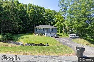 23 Ledgewood Rd, Claremont, NH 03743