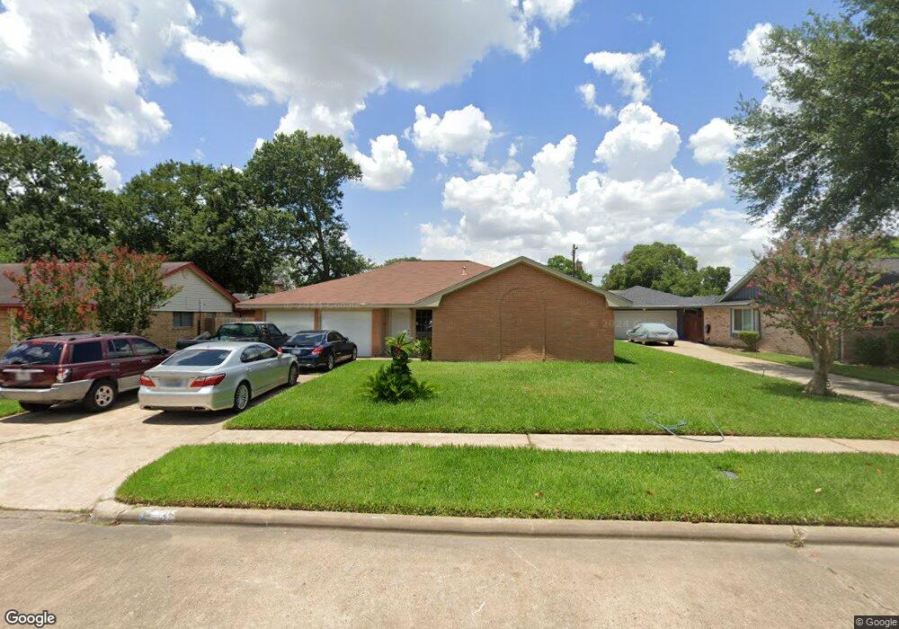 8215 Springtime Ln, Houston, TX 77075 - photo 1