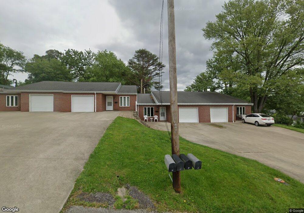 304 Bloomfield Rd, Loogootee, IN 47553 - photo 1