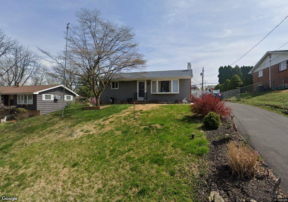 717 S Poplar St, Allentown, PA 18103 - photo 1