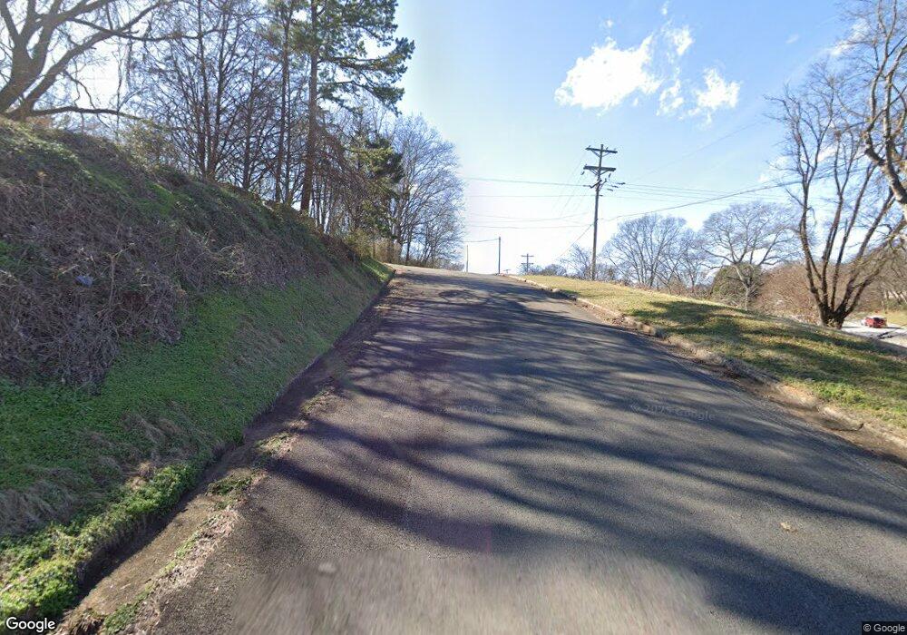 1337 E Bluff St, Florence, AL 35630 - photo 1