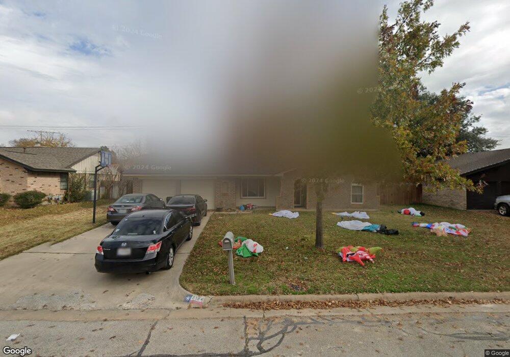 2124 Shady Grove Dr, Bedford, TX 76021 - photo 1