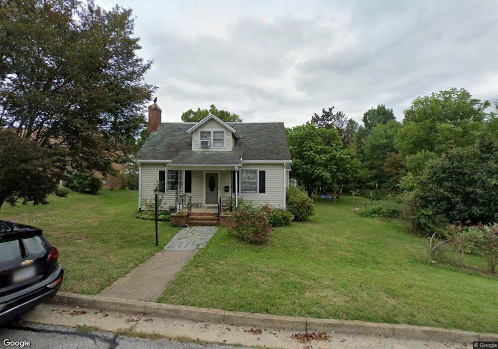 536 Cherry Ave, Waynesboro, VA 22980 - photo 1