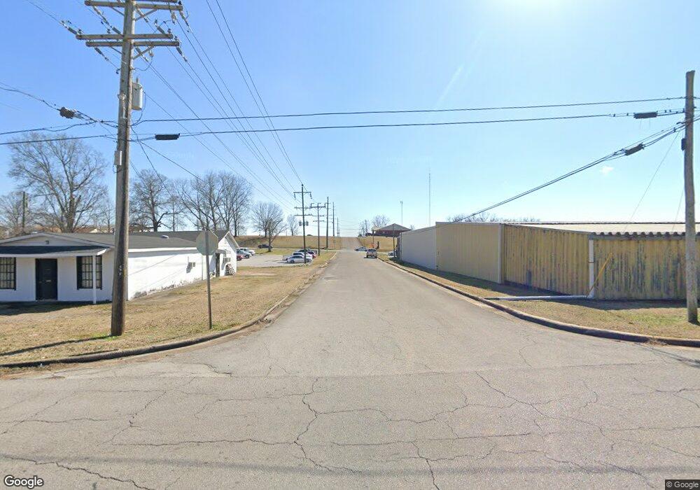 0 E Limestone St unit 501017, Florence, AL 35630 - photo 1