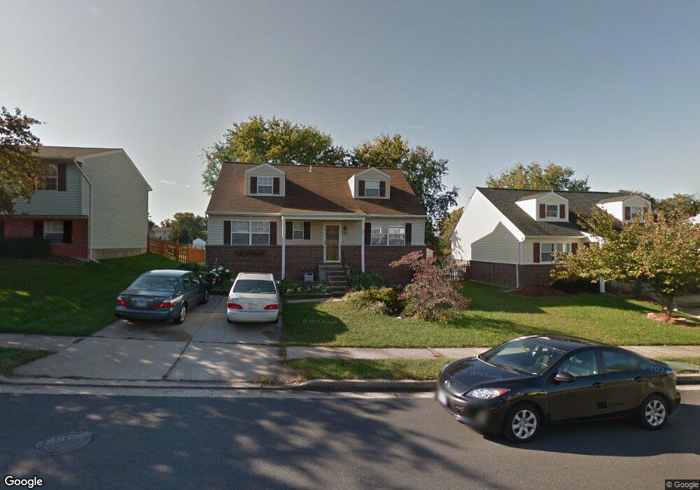 8624 Silver Knoll Dr, Perry Hall, MD 21128 - photo 1