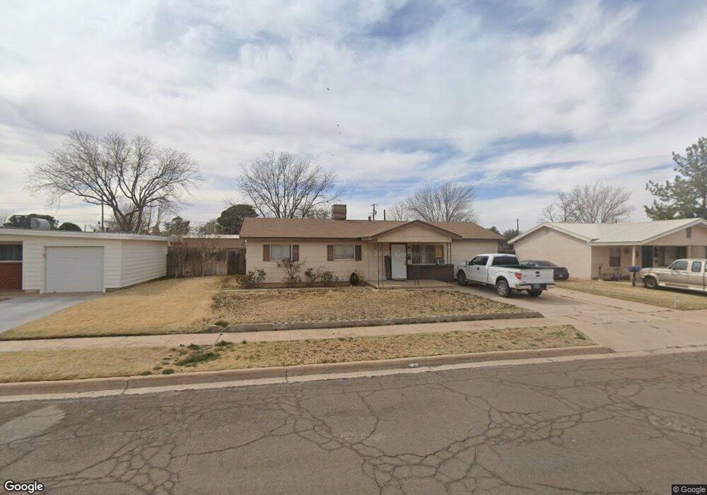 1319 N Grayson St, Hobbs, NM 88240 - photo 1