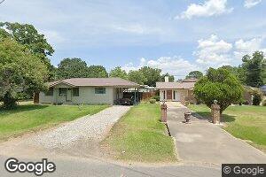 2477 Valley St, Mansura, LA 71350