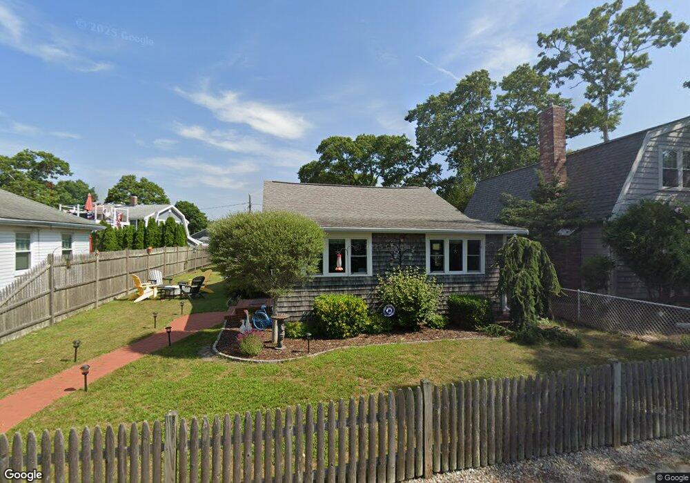 17 Circuit Ave, Wareham, MA 02571 - photo 1