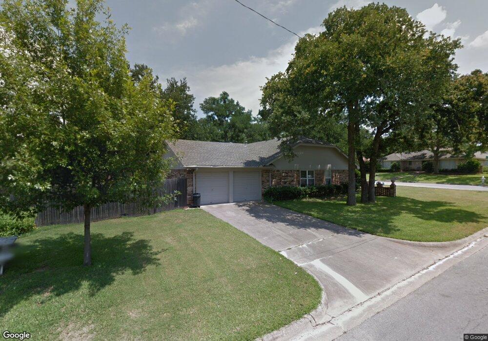 416 Salem Dr, Hurst, TX 76054 - photo 1