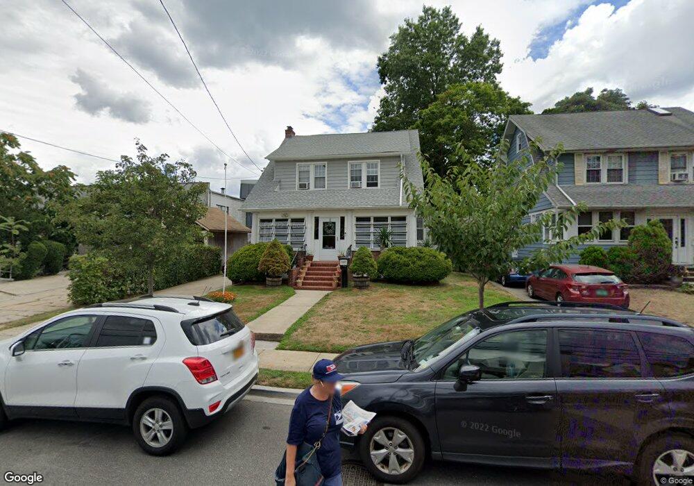 7 John St, Lynbrook, NY 11563 - photo 1