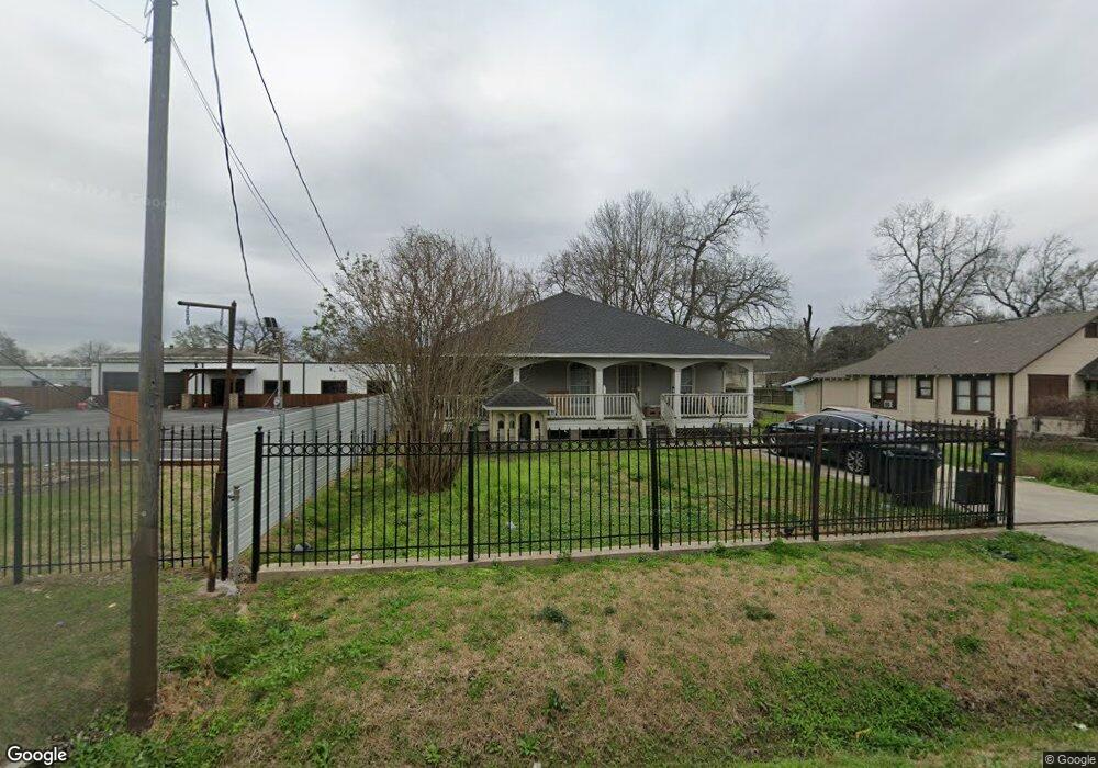 730 Apache St, Houston, TX 77022 - photo 1