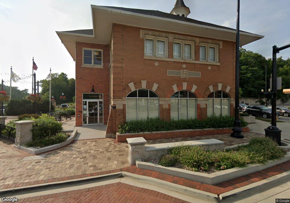 2 S Main St, Algonquin, IL 60102 - photo 1