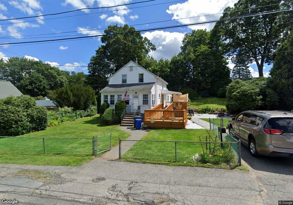 11 Albert St unit 1, Woburn, MA 01801 - photo 1