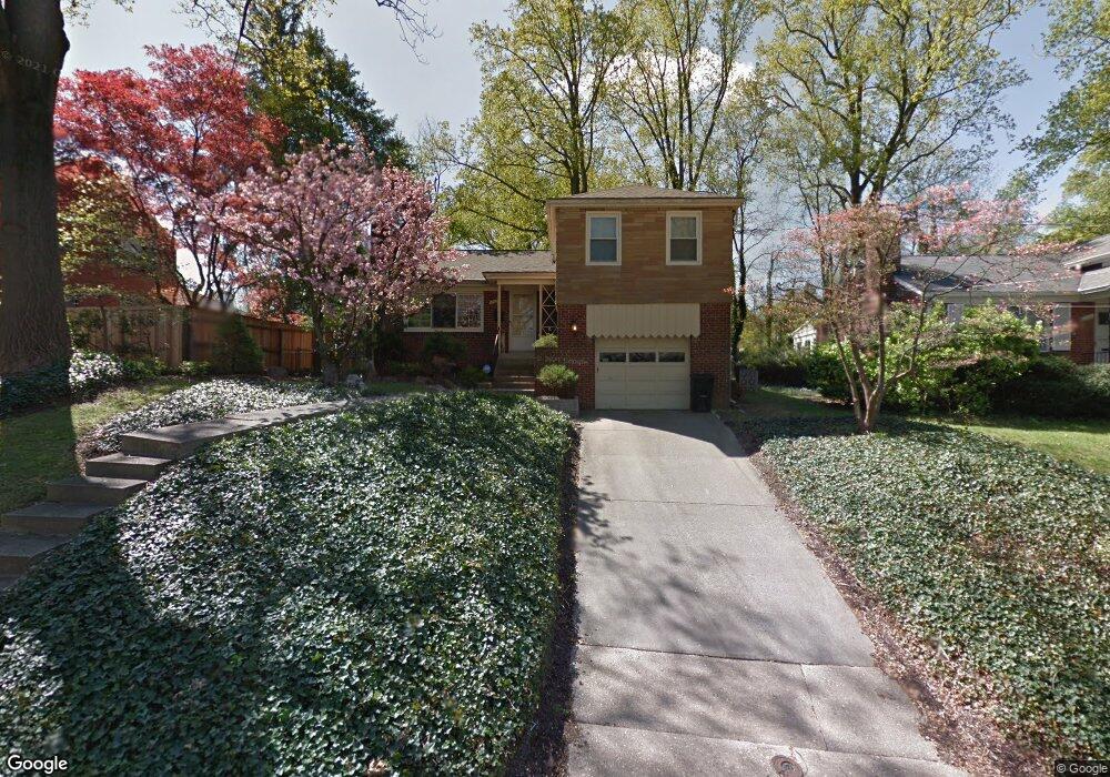 1708 Black Oak Ln, Silver Spring, MD 20910 - photo 1