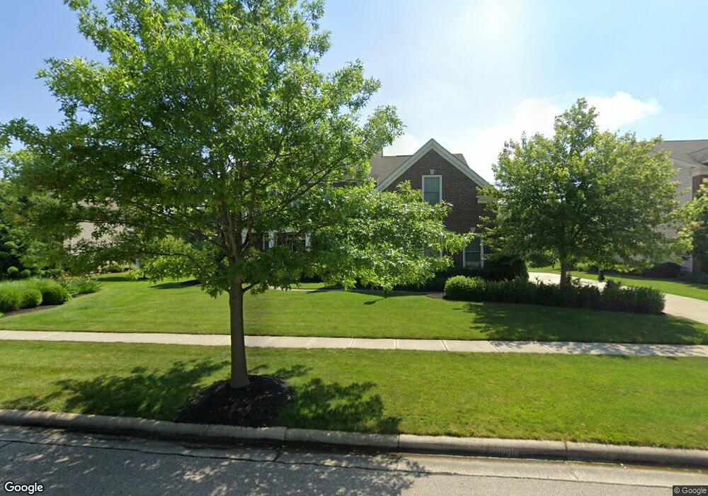 9789 Macdonald Dr, Dublin, OH 43017 - photo 1