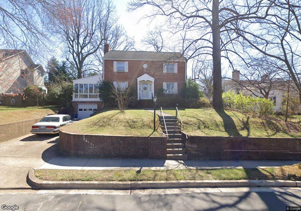 1869 Patrick Henry Dr, Arlington, VA 22205 - photo 1