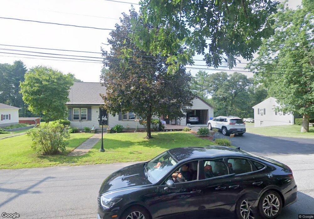 40 Quinebaug Dr, Danielson, CT 06239 - photo 1