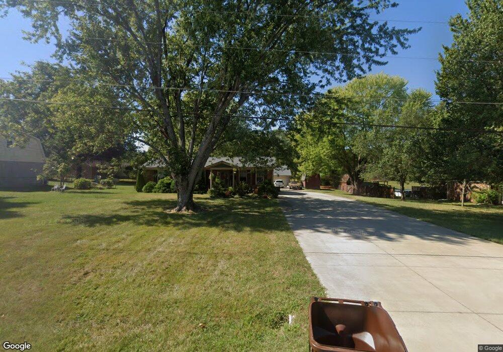 141 Kentucky Ct, Mount Washington, KY 40047 - photo 1