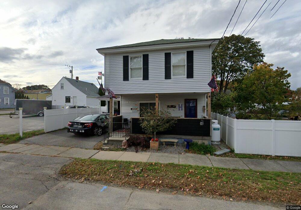 3 Francis St, Old Orchard Beach, ME 04064 - photo 1
