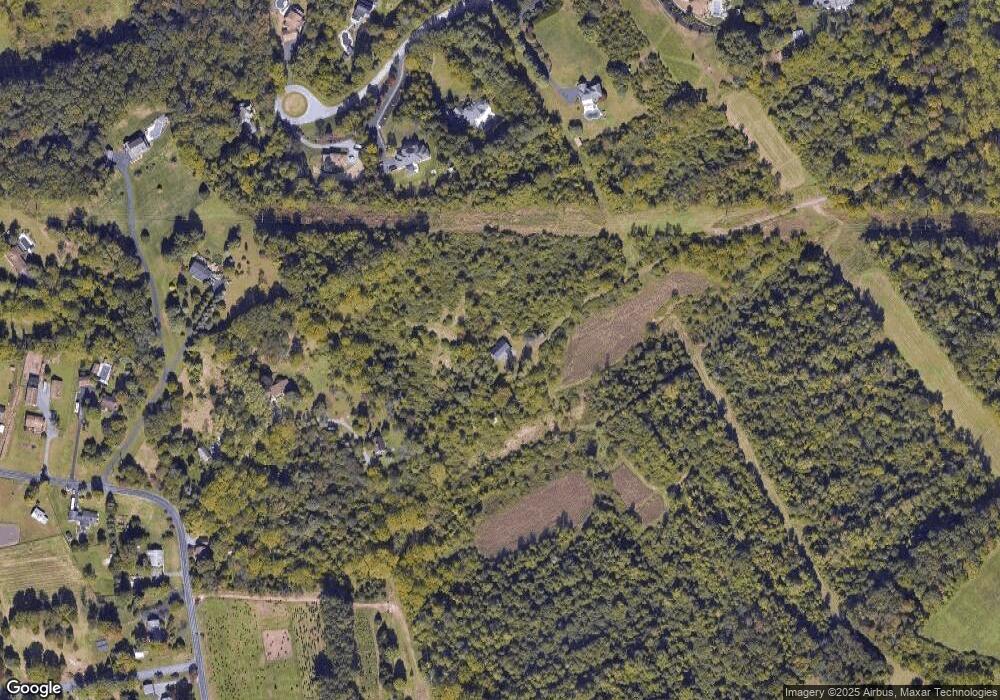 1331 Wyomissing Rd, Mohnton, PA 19540 - photo 1