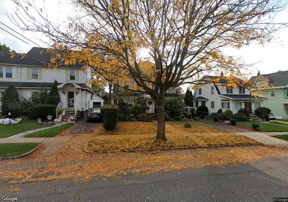 136 Lawrence Ave, Hasbrouck Heights, NJ 07604 - photo 1