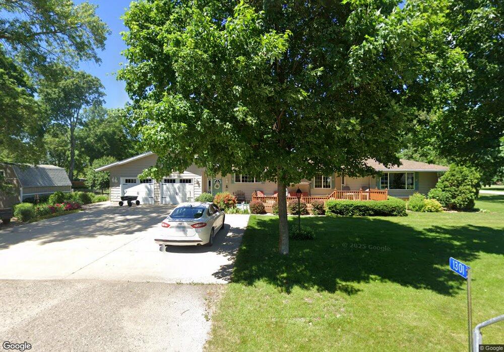 1301 Wallace St NW, Alexandria, MN 56308 - photo 1